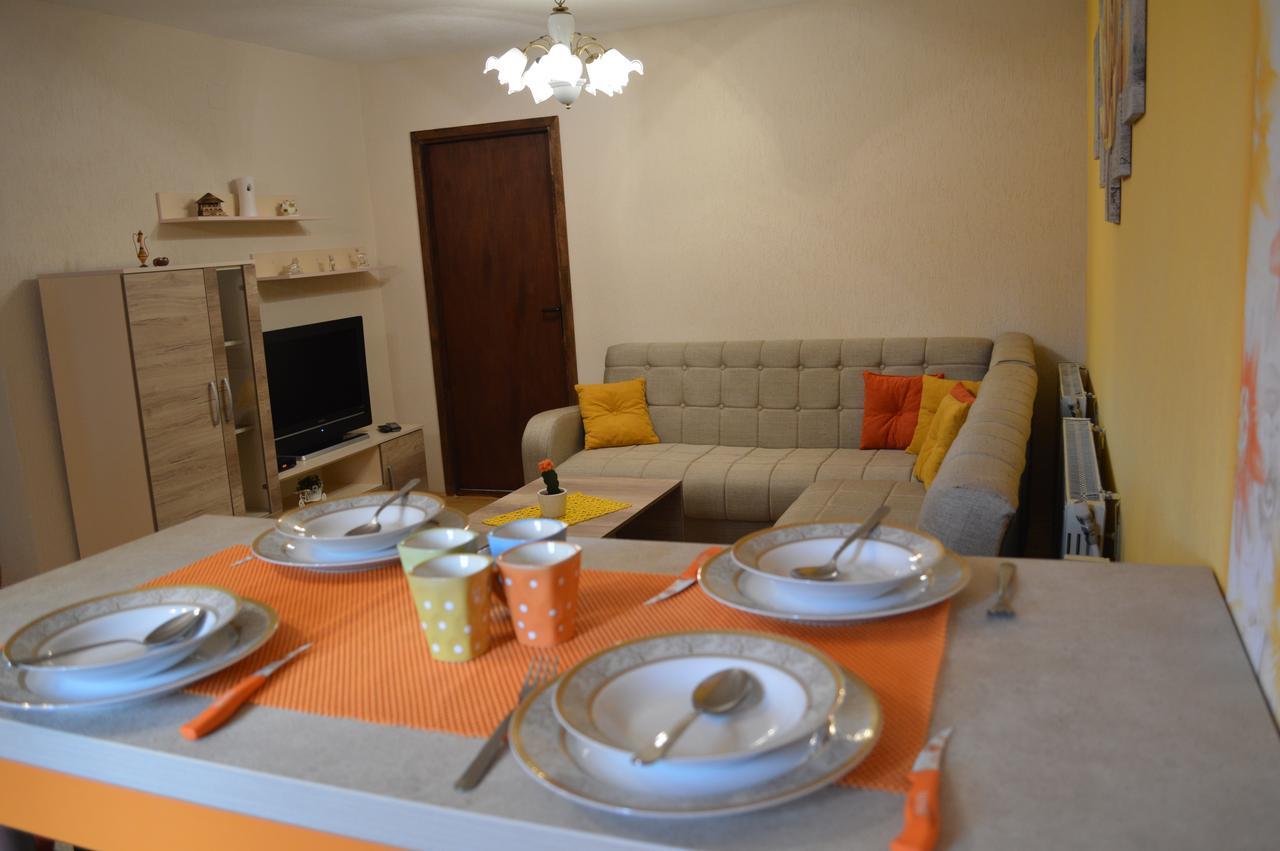 Etno Restoran Ranc Motel Radibus Dış mekan fotoğraf