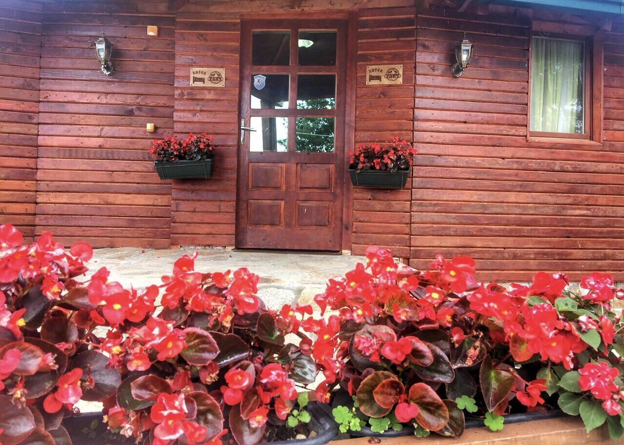 Etno Restoran Ranc Motel Radibus Dış mekan fotoğraf